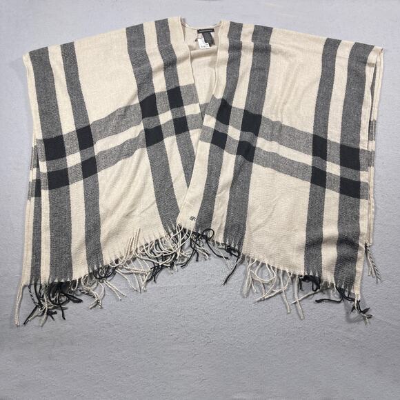 Banana Republic Poncho OS Erin Plaid Neutral Fringe‎ Cape Wrap Soft Cozy NWT - Picture 1 of 7